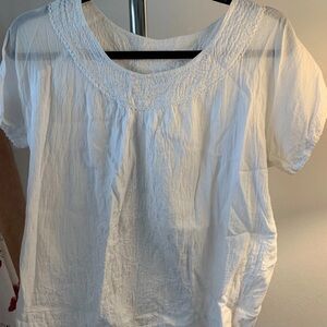 Advance  White Embroidered Cotton Scoop-Neck Blouse. Size medium.